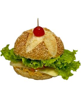 Sanduiche de Pate de Frango no Pão Cervejinha